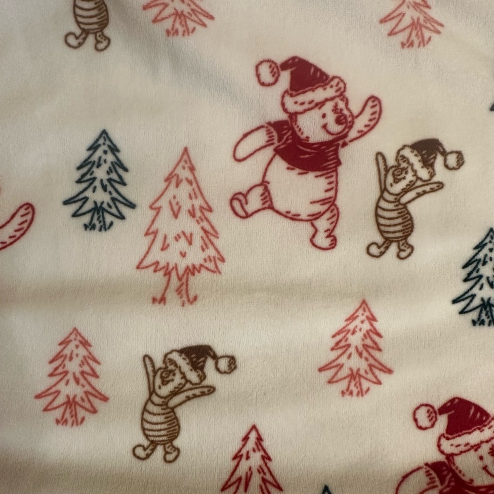 Disney Pooh & Piglet Pajama Set - Picture 3 of 3